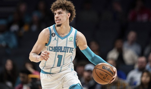 Stein：黄蜂正在寻找老将控球后卫来为拉梅洛·鲍尔提供替补支持