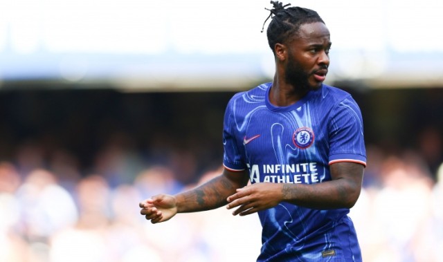 皇冠体育注册-记者：富勒姆、水晶宫询问斯特林情况，那不勒斯也有意球员